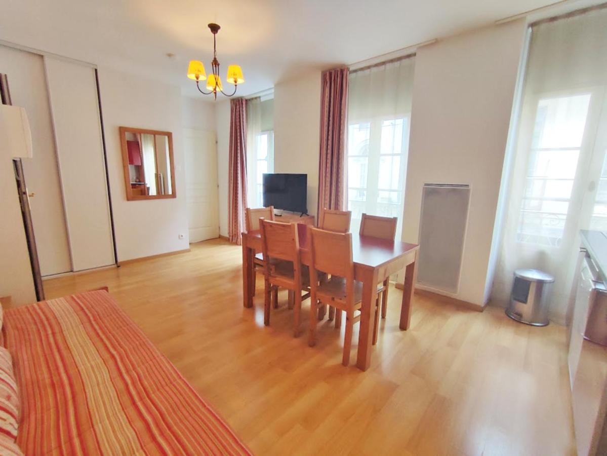 Ostal, T3, Centre Luchon, Wifi, Casier A Skis, Ascenseur, 6 Personnes Bagnères-de-Luchon 외부 사진